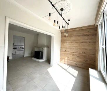 Landelijk gelegen woning met tuin en 3 garages - Photo 3