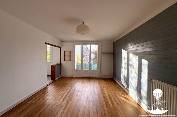 QUARTIER PETIT PORT - Appartement 3 pièce(s) 59.81 m2 - Photo 1