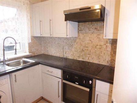 Linslade Close, Hounslow, TW4 - Photo 5