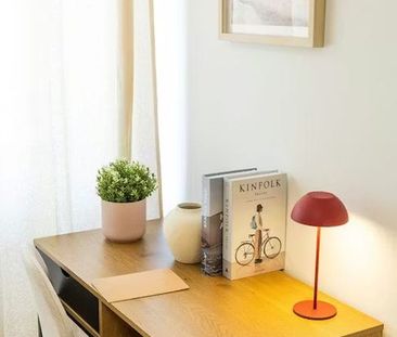 Calle de Jesús de San Antonio, Coslada, Community of Madrid 28823 - Photo 1