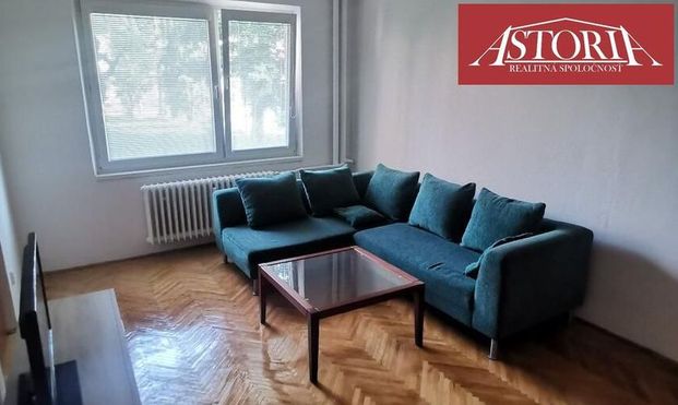 Prenájom 3 izbového bytu v centre mesta M.R.Štefánika Martin - Fotografia 1