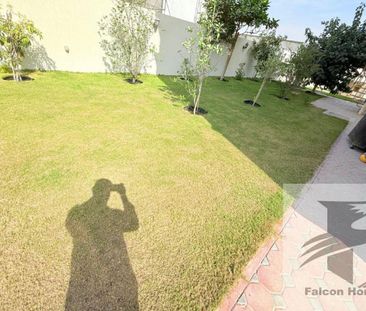 Spacious Modern Style 6BR Villa | Service Block - Photo 1