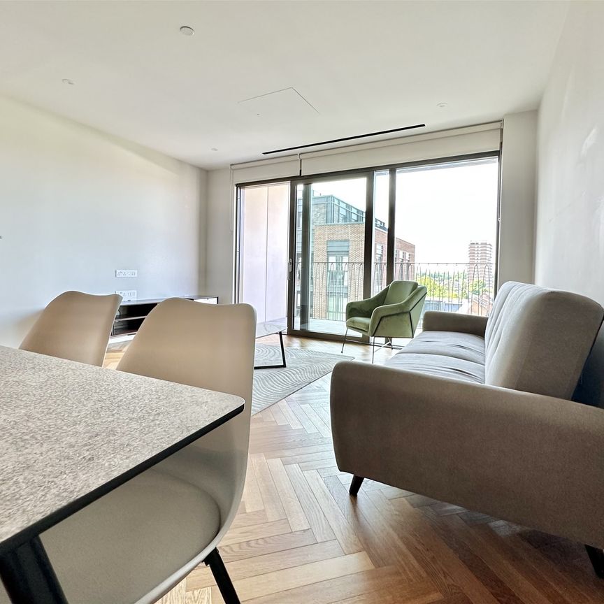 Sands End Lane, London - Photo 1