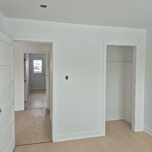 New renovated Big 4 1/2 available Feb 1st or March 1st - Photo 2