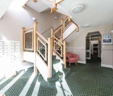 Riverside Gardens, Finchley, N3 - Photo 6