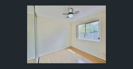 Modern and stylish two-bedroom granny flat *Water + Internet Included* - Photo 2