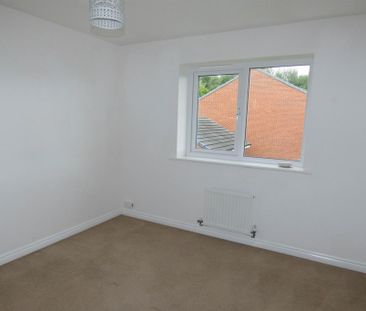 4 bedroom detached house to rent - Photo 5