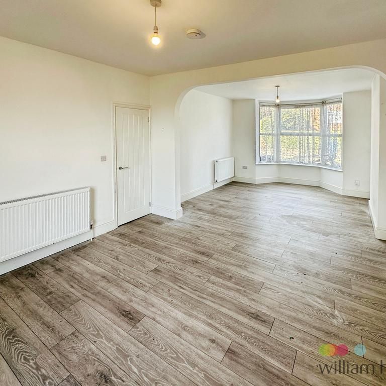 3 bedroom end of terrace house to rent - Photo 1
