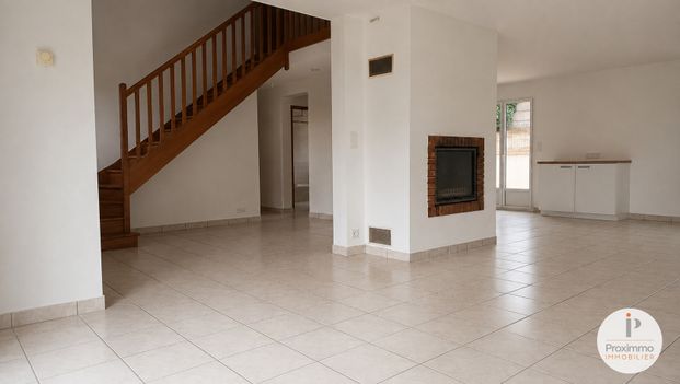 Location Maison 5 pièces 126m² - Photo 1