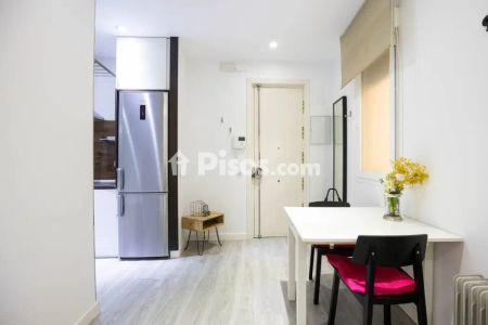 Estudio en alquiler en Calle de Treviño - Photo 4