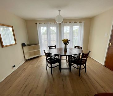 Generous Mid Terrace Family Home, 3 bed to let in Frome - Photo 6