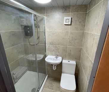 Charter Avenue, Coventry, CV4 - Photo 1