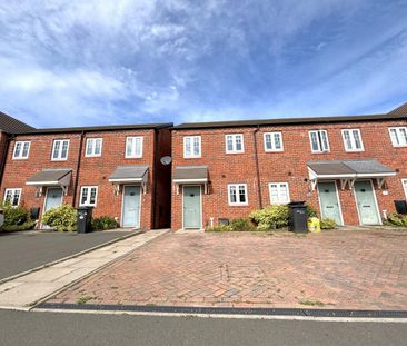 2 bedroom terraced house to rent - Photo 2
