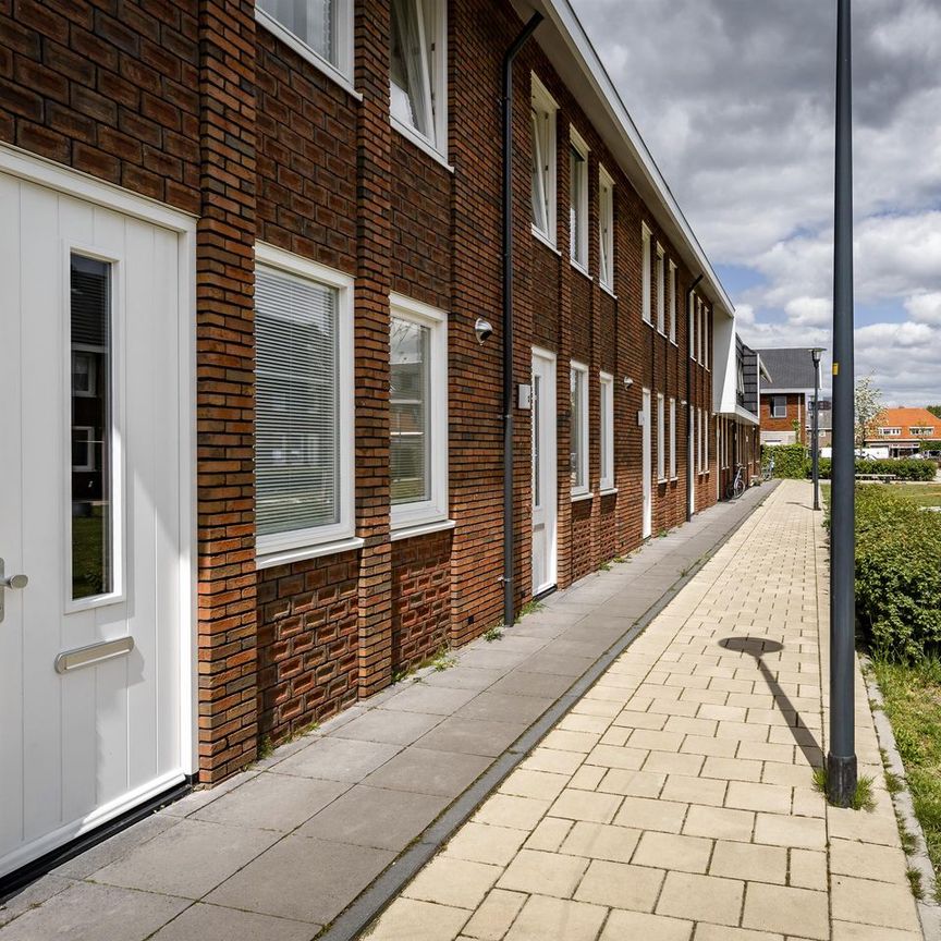 Huis te huur: Koning Abelsingel 56 8262 VB Kampen - Photo 1