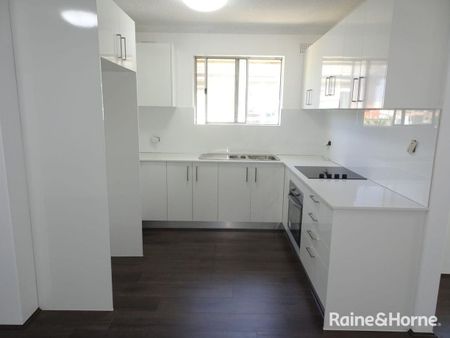 8/21 Gosport Street, Cronulla, NSW 2230 - Photo 4