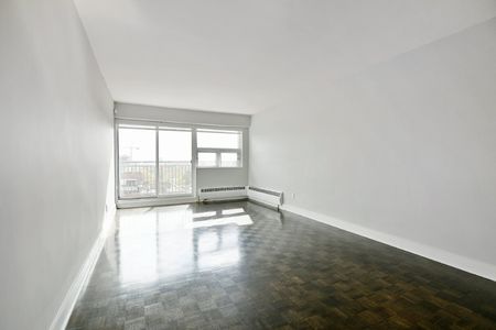 21 James Street - 203 - Photo 2