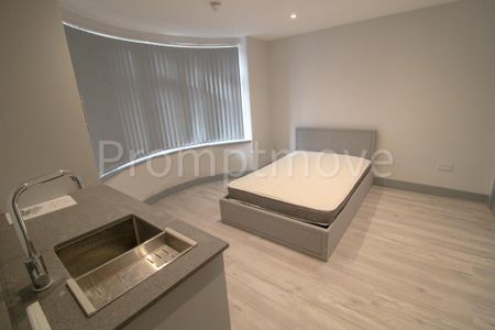 Studio to rent - Photo 4