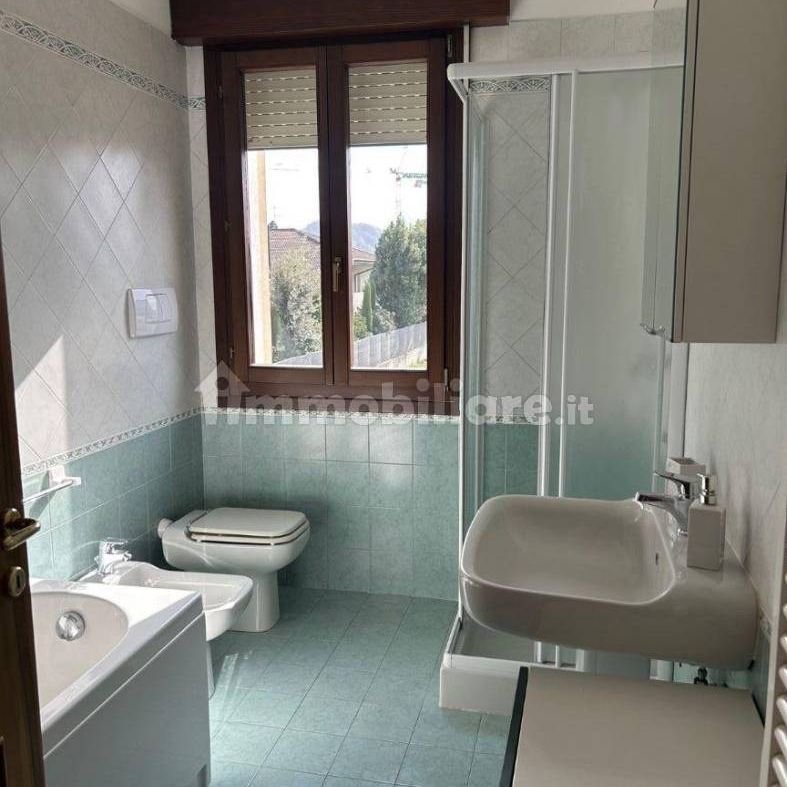 Appartamento via Cristoforo Colombo, Centro, Abano Terme - Photo 1