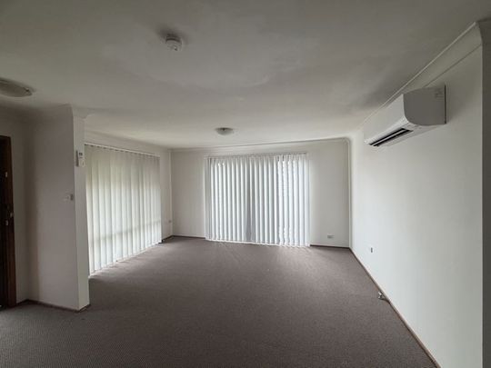 COMFORTABLE FAMILY VILLA !!! - Photo 1