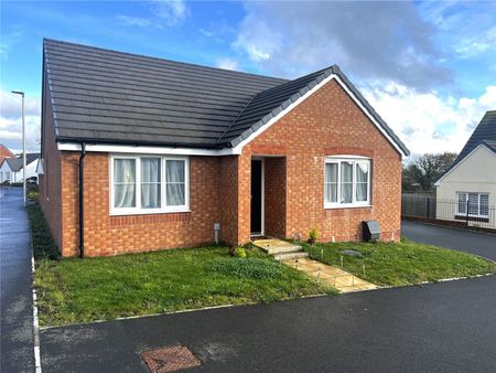 Carder Way, South Molton, Devon, EX36 - Photo 5