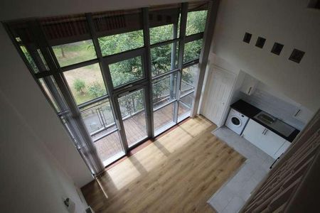 Windmill Road, Slough, SL1 - Photo 4