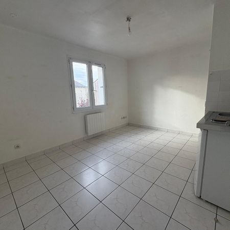 Location Appartement 1 pièce 19m² LA RICHE 37520 - Photo 3