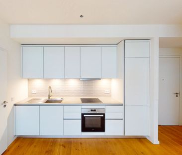 HafenCity: 2-Zimmer-Wohnung mit großem Balkon und Einbauküche zu ve... - Foto 3