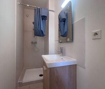 Location Appartement 1 pièce 22m² - Photo 4