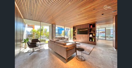 ELIZABETH QUAY LOCALE @ $900 per week - Photo 3