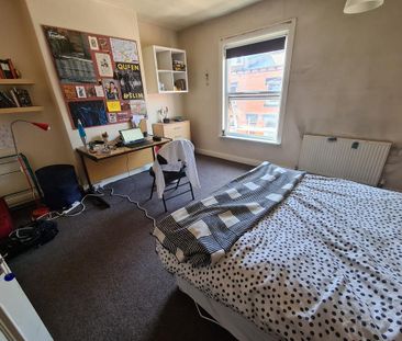 1 bedroom in a house share to rent - Photo 6