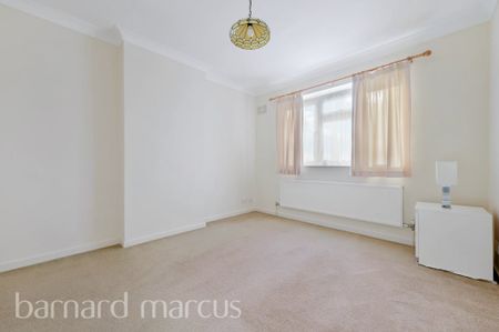 Holden Road, London, Woodside Park - Photo 4