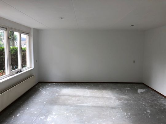 Cornelis Pronklaan 136, De Hoef III en IV, 1816NR, Alkmaar - Foto 1
