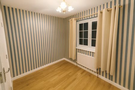 3 Bed Semi-Detached House, Waterhall Close, E17 - Photo 3