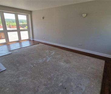 3 bedroom barn conversion to rent - Photo 1