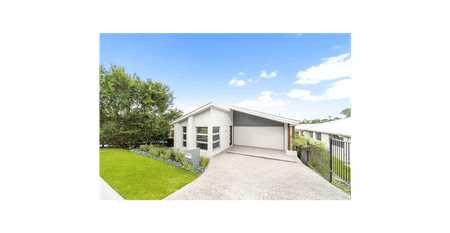 Modern Four Bedroom Home for Rent in Bli Bli - Photo 4