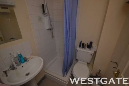 1 Bed - Reading - Photo 5