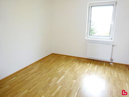 Schön aufgeteilte Wohnung mit Loggia - Photo 4