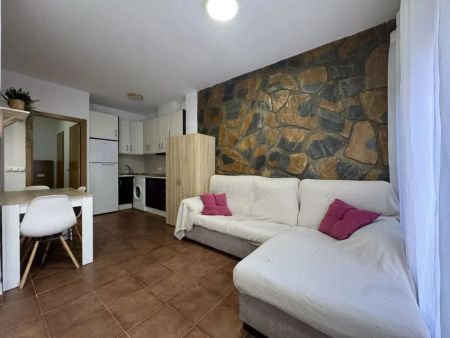 Alquiler de piso en Calle Santa Rosa - Photo 4