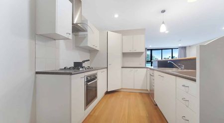 Beauty on Basque - Photo 5