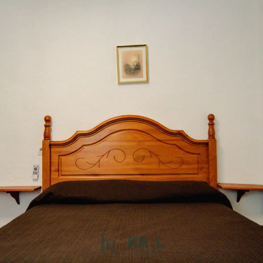 Piso de alquiler en Calle Mendoza, 20, Parque Ayala - Jardín de la Abadía - Huelín - Photo 1