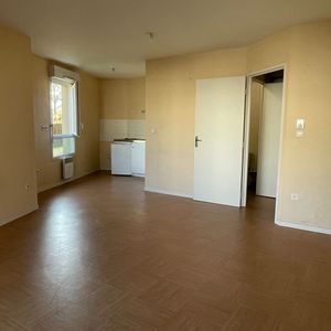 Location appartement 1 pièce, 30.77m², Angers - Photo 2