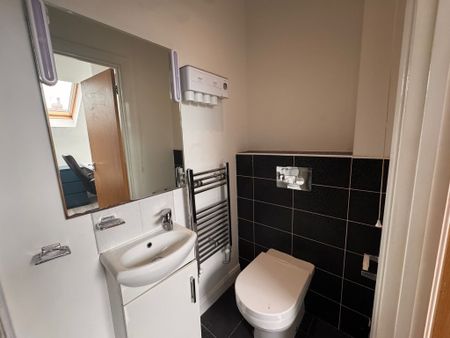 Cyprian House, Monthermer road, Monthermer Road - Photo 4