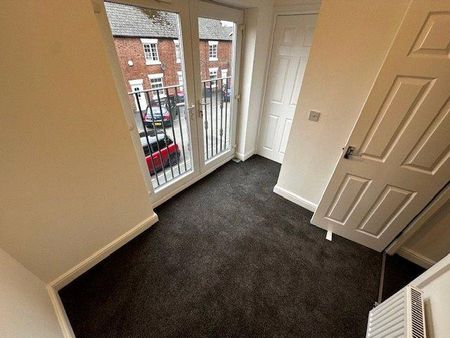 2 bedroom terraced house to rent - Photo 2