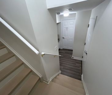 For Lease - 4 Old Orchard Crescent, Richmond Hill, Ontario - Photo 3