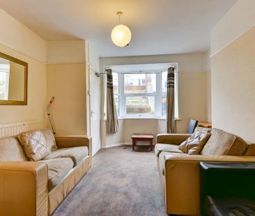 6 bedroom house to rent - Photo 1