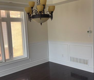 For Lease - 261 Nautical Boulevard, Oakville, Ontario - Photo 3