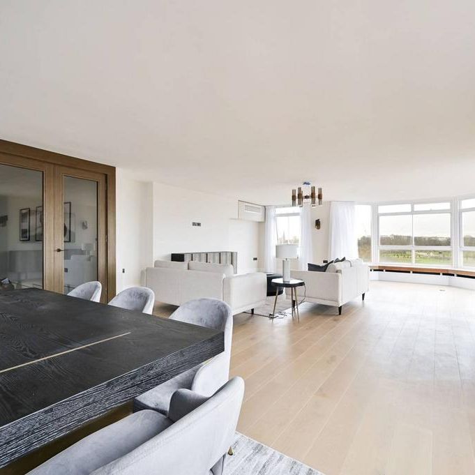 5 bedroom penthouse to rent - Photo 1