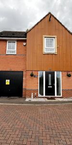 The Moorings, Coventry - Photo 3