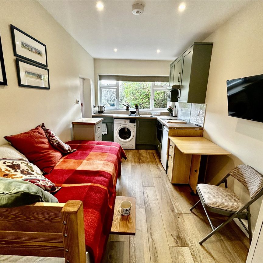 studio to rent Furze Road, WTH250036, BN13 - Photo 1