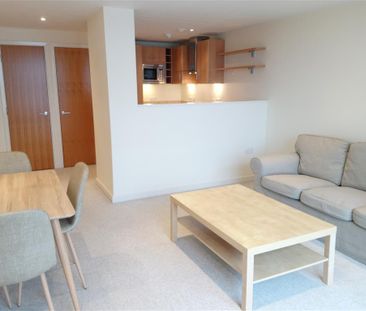 Beckhampton Street, Swindon - Photo 4